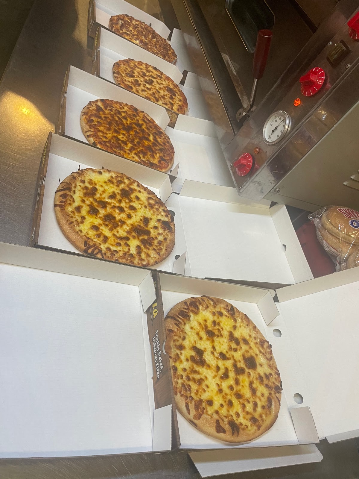 Photo of Mold Kebab Burger & Pizza House - 30-32 Wrexham St, Mold CH7 1ES